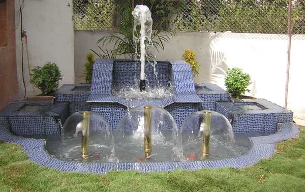 Foam & Tri-Water Bell Fountains
