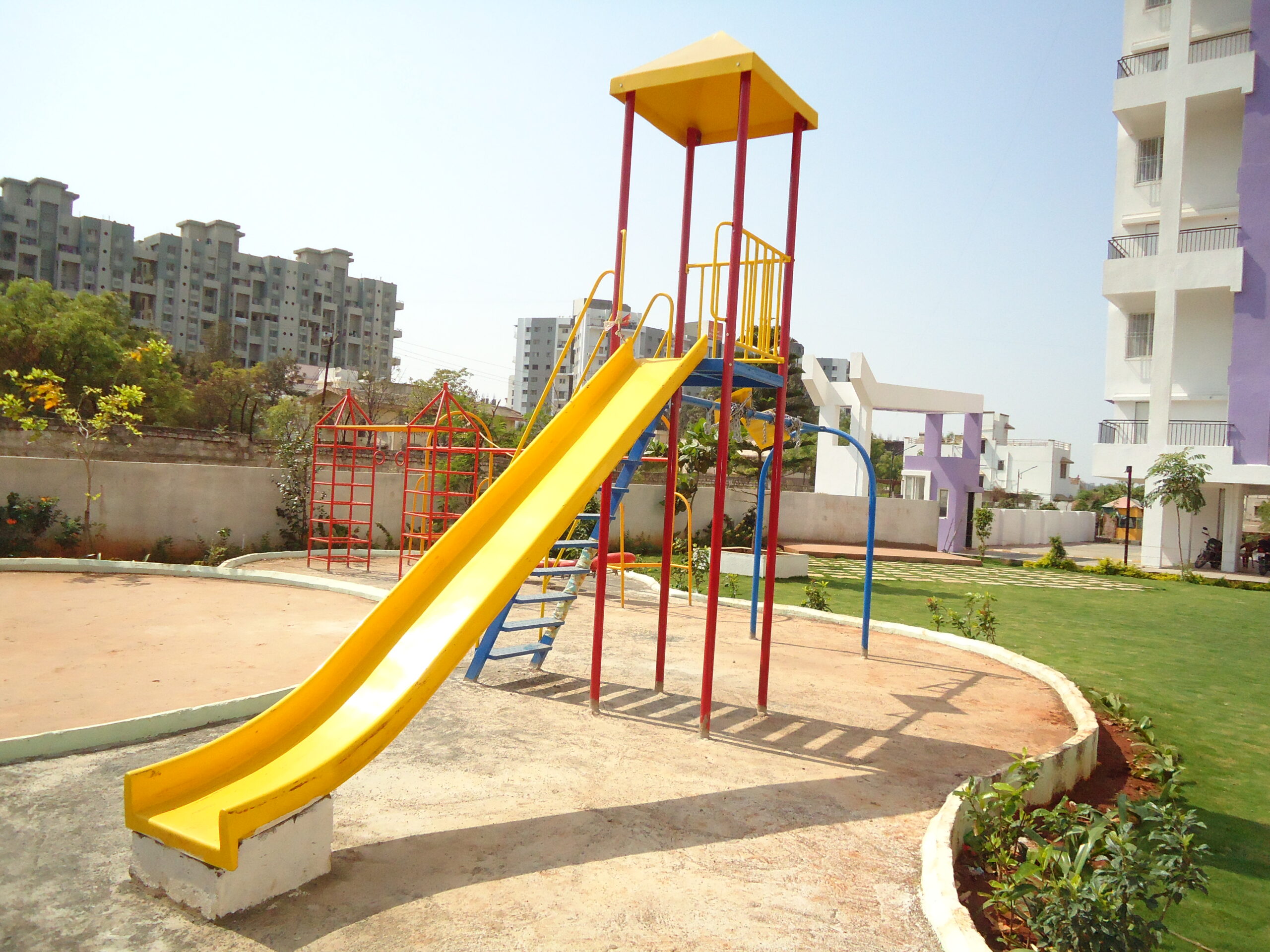 MPE131 - Combination Slide and Climber Unit