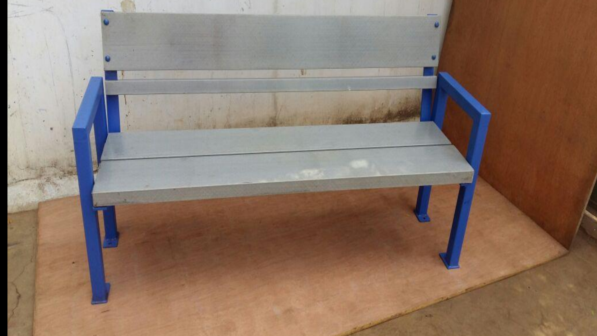 Standard metal Panel bench