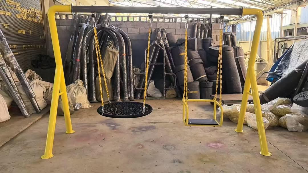 Swing set basket and chair type